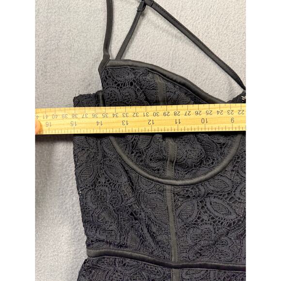 For Love And Lemons Dress Julia Mini Bodycon in Black Lace Size Large Cocktail - Picture 12 of 16